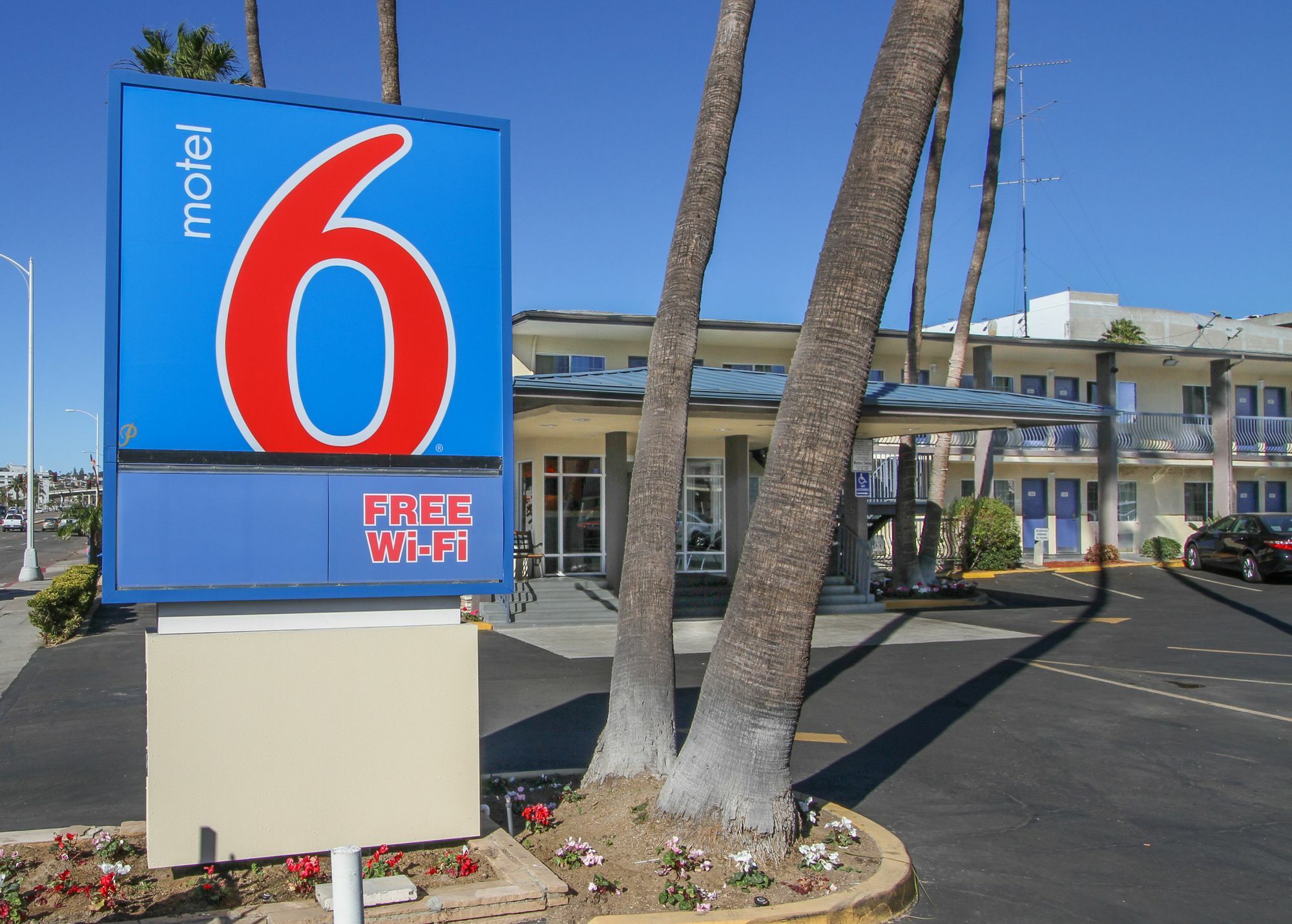 Motel 6 San Diego, Ca Airport Harbor Ngoại thất bức ảnh